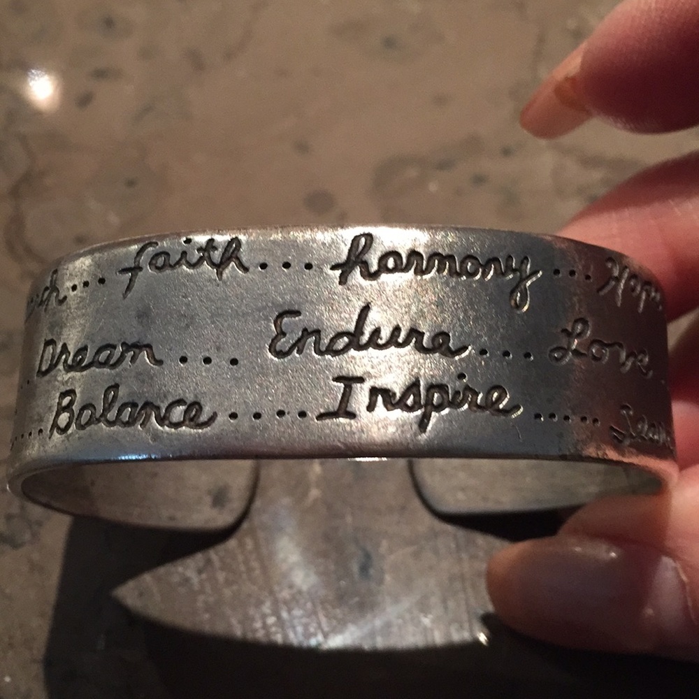 Inspirational bracelet